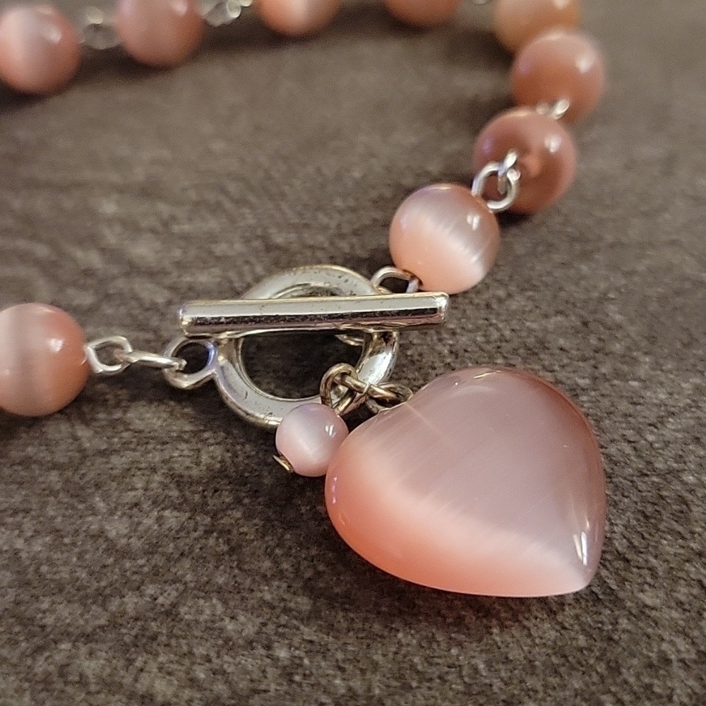 Handmade Barbie Pink Cat's Eye Beaded Chain Heart Charm Toggle Tennis Bracelet - Picture 3 of 7